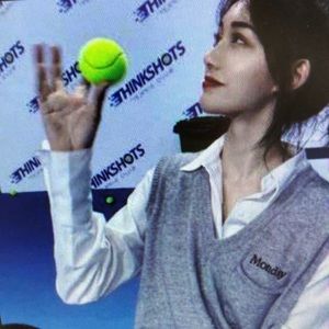 Meet your Posher, Genevieve